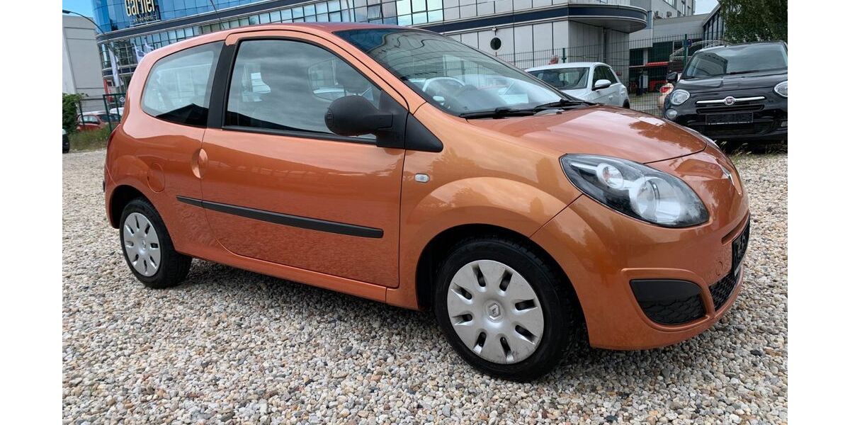 Renault Twingo 141.622 km 1.490 &euro; Berlin-Spandau 13597