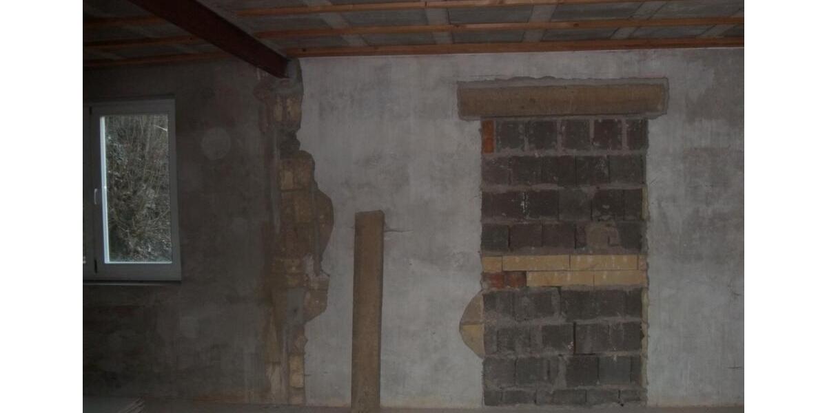 Einfamilienhaus - 5 Zimmer, 130 m&sup2;, 49.000&euro; | Angebot:25987354