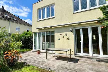 Haus zum Kaufen in Berlin 1.052.000 € 160 m² 5 zimmer