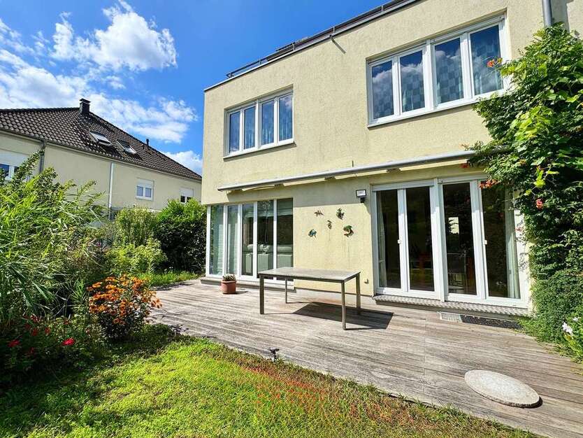 Haus zum Kaufen in Berlin 1.052.000 € 160 m² 5 zimmer