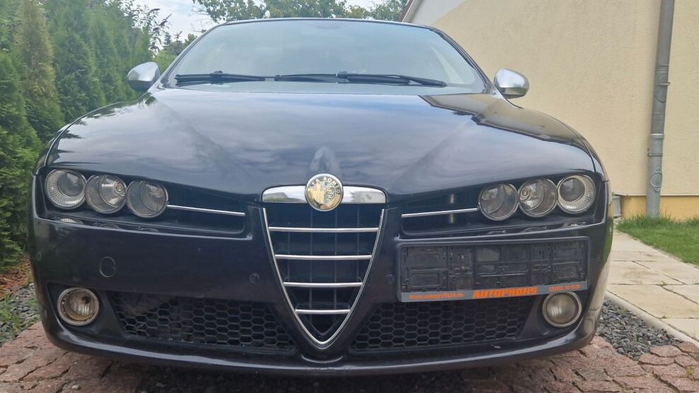 Alfa Romeo 159 261.557 km 1.549 € Berlin 12624