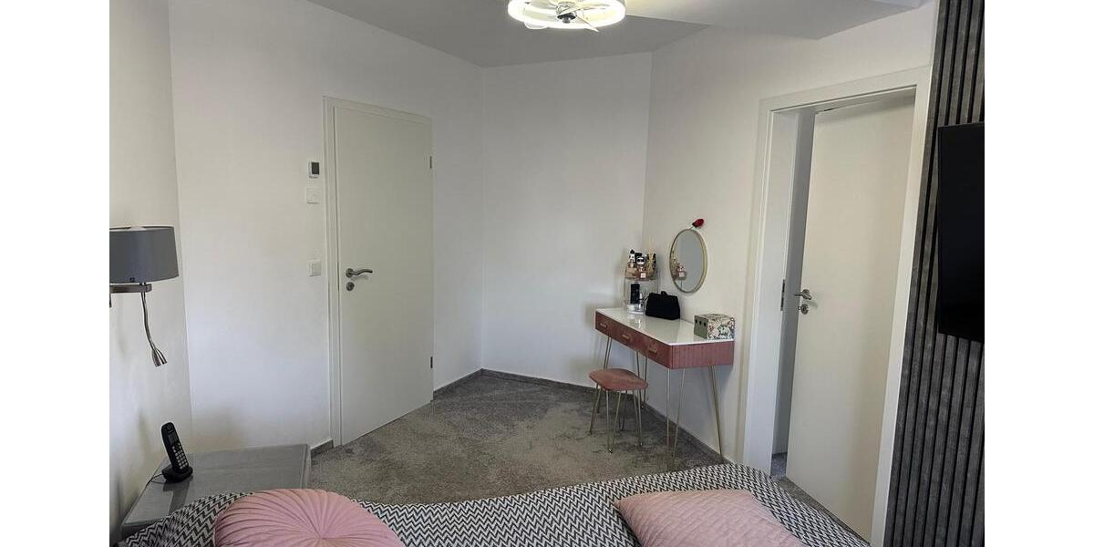 Einfamilienhaus Berlin Treptow-Köpenick - 9 Zimmer, 177 m&sup2;, 950.000&euro; | Angebot:26680776