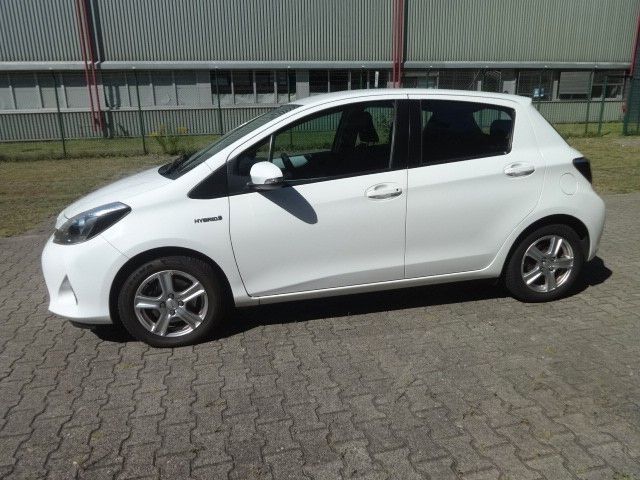 Yaris