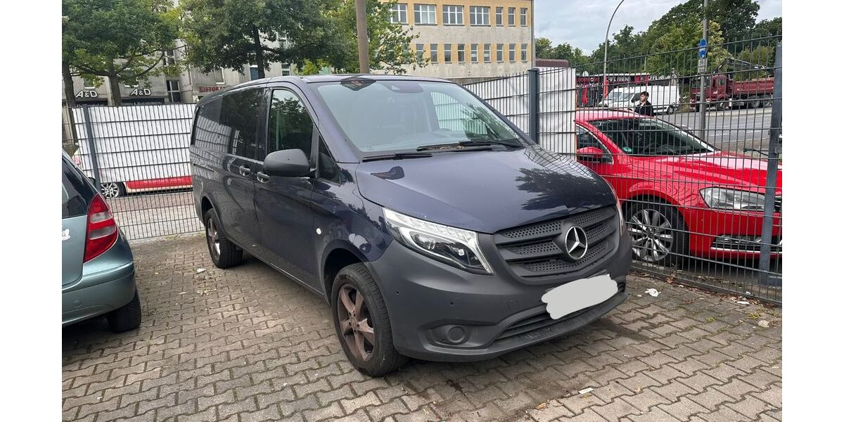 Mercedes-Benz Vito 341.000 km 11.950 &euro; Berlin 12357