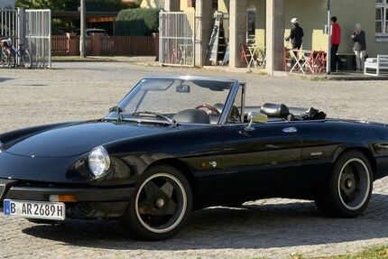 Alfa Romeo Spider 11.600 km 14.900 &euro; Berlin 10318