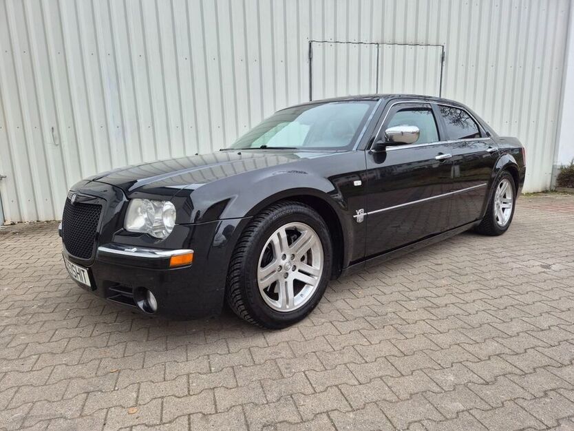 300C