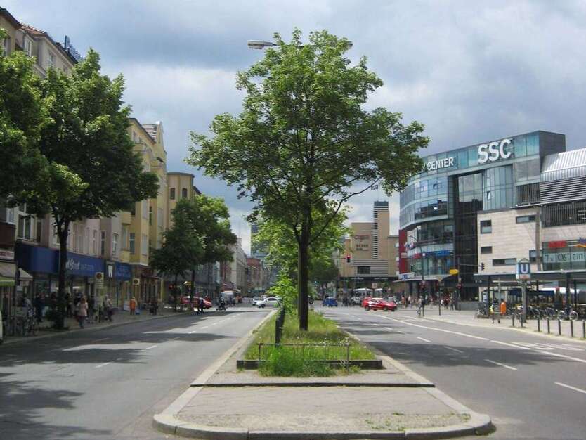 Einzelhandel in Berlin 2.480 € 68 m²