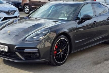 Porsche Panamera 136.123 km 55.890 &euro; Berlin 12247