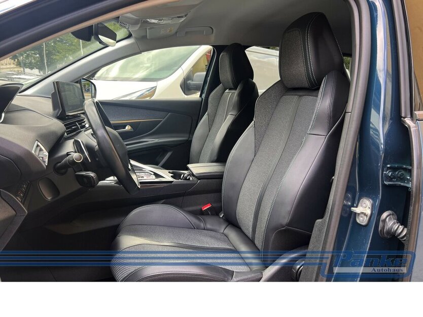 Peugeot 3008 Hybrid 225 Allure Pack EAT8*Kamera*LED*TotW 167.682 km 17.990 € Berlin 13187