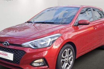 Hyundai i20 81.279 km 12.999 &euro; Berlin 13599