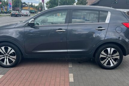 Kia Sportage 174.000 km 8.900 &euro; Berlin 12353