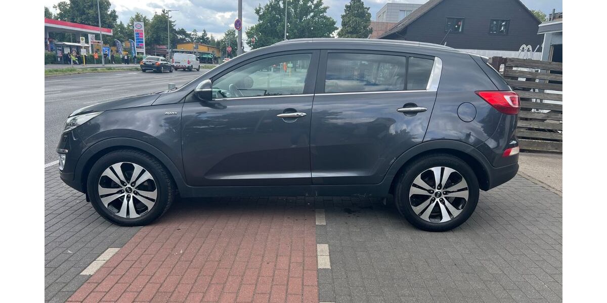 Kia Sportage 174.000 km 8.900 &euro; Berlin 12353