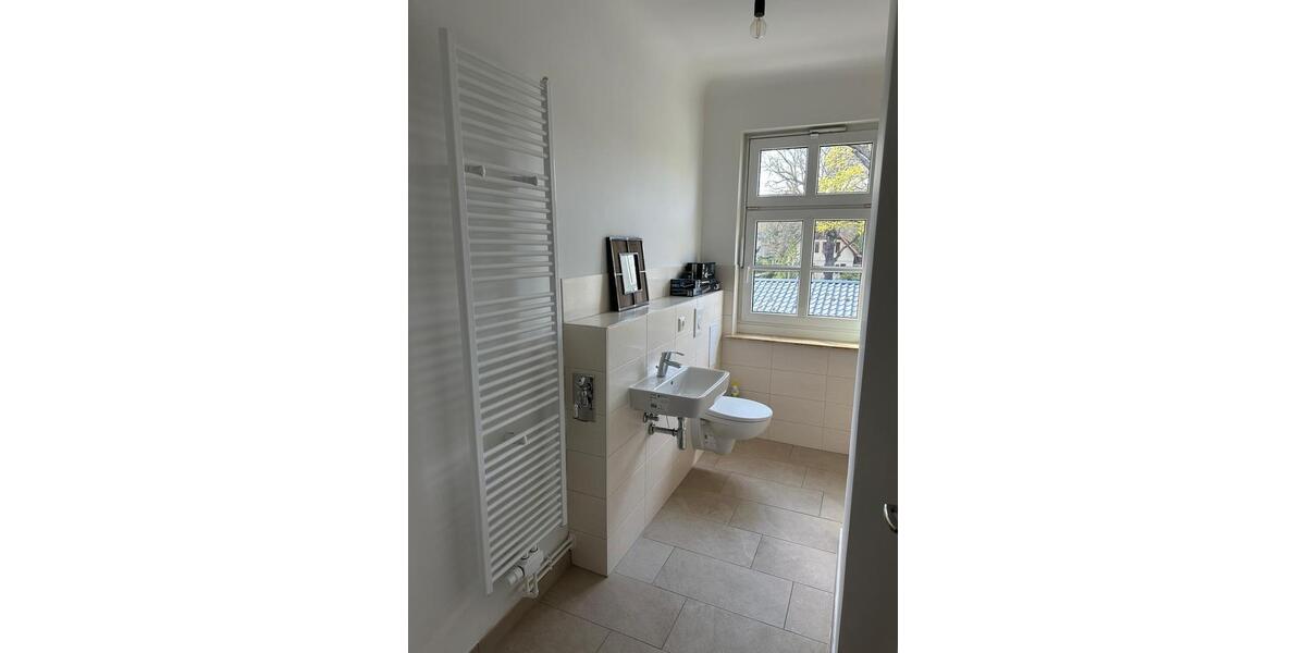 Etagenwohnung Berlin Treptow-Köpenick - 5 Zimmer, 120 m&sup2;, 1.850&euro; | Angebot:26447632