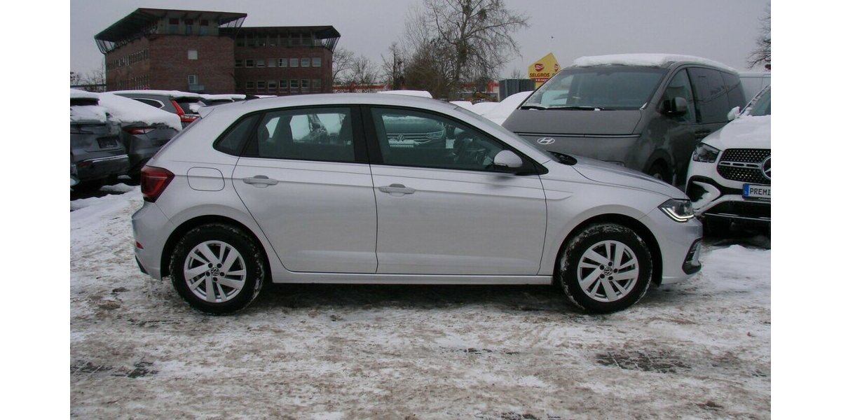 VW Polo VI 1.0TSi Style ACC IQ-LIGHT BMT DSG 19.923 km 19.980 &euro; Falkensee 14612