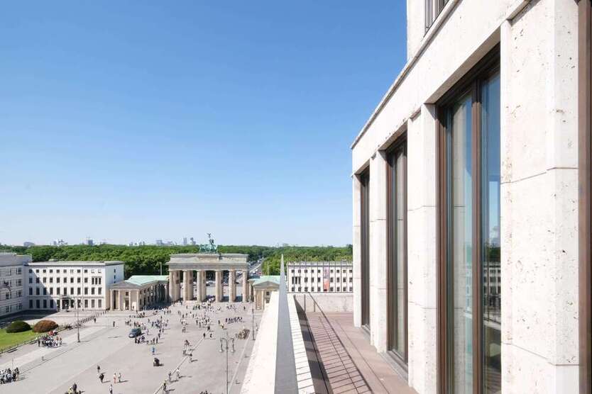 Wohnung zum Mieten in Berlin 7.805 € 223 m²
