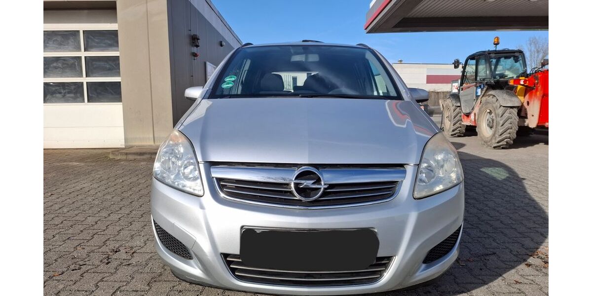 Opel Zafira 154.000 km 3.900 &euro; Berlin 13055