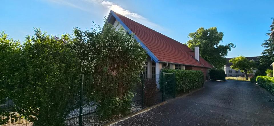Einfamilienhaus Schönefeld - 2.700.000&euro; | Angebot:27270405