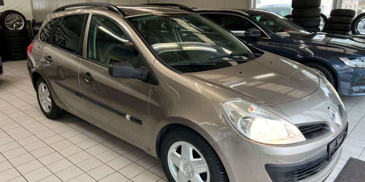 Renault Clio 113.000 km 2.990 &euro; Berlin 12439