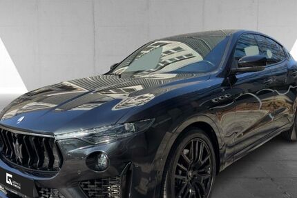 Maserati Levante 44.770 km 69.900 &euro; Berlin 10587