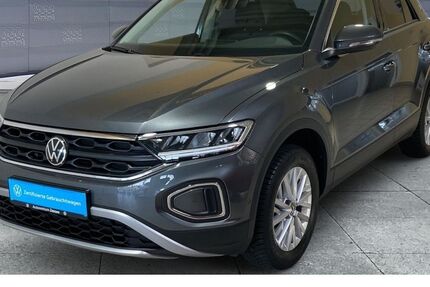 VW T-Roc 11.308 km 25.450 &euro; Königs-Wusterhausen 15711