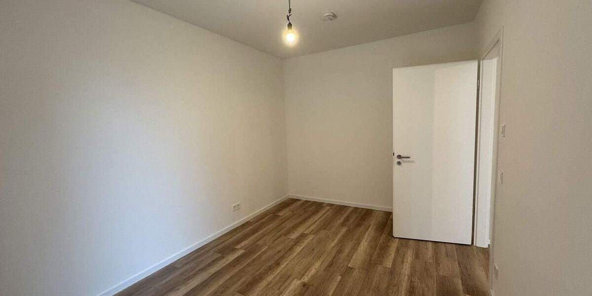 Etagenwohnung Spandau Hakenfelde - 2 Zimmer, 58 m&sup2;, 1.250&euro; | Angebot:26150681