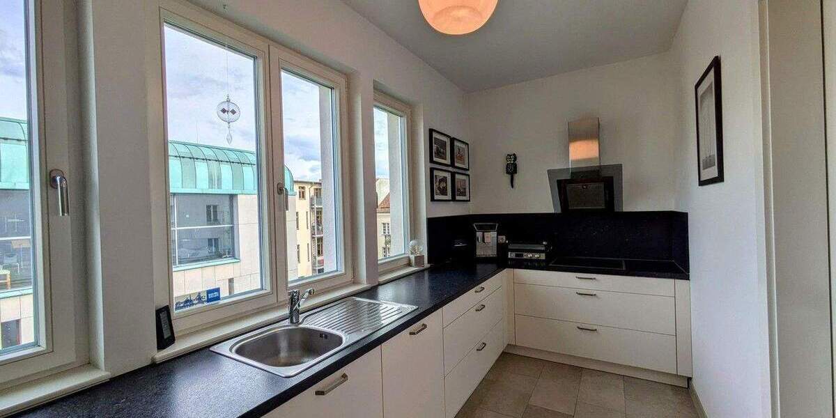 Etagenwohnung Potsdam Nördliche Innenstadt - 3 Zimmer, 129 m&sup2;, 2.200&euro; | Angebot:25760449