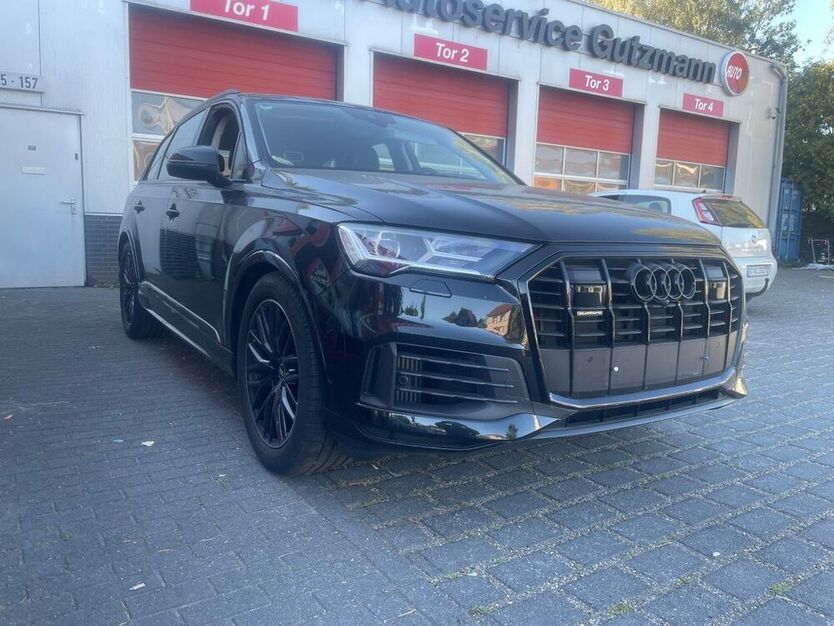 Q7