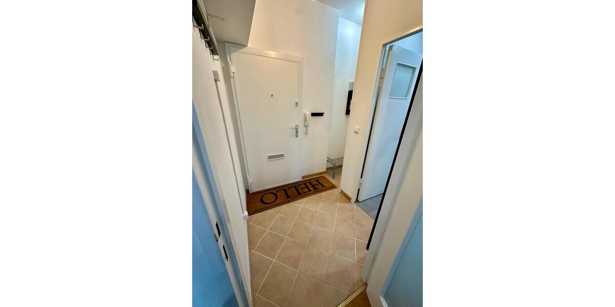 Etagenwohnung Berlin Charlottenburg-Wilmersdorf - 1 Zimmer, 46 m&sup2;, 1.200&euro; | Angebot:27705355