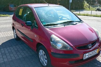 Honda Jazz 166.000 km 2.250 &euro; Berlin 13351