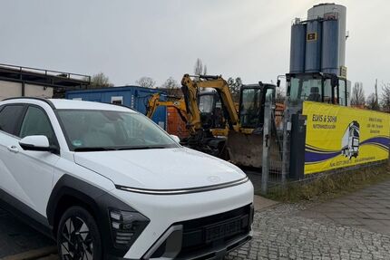 Hyundai KONA 5.437 km 25.300 &euro; Berlin 13053