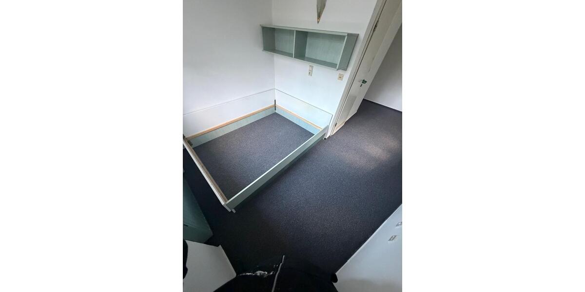 Etagenwohnung Hennigsdorf - 1 Zimmer, 20 m&sup2;, 800&euro; | Angebot:25137304