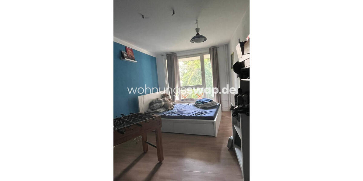 Etagenwohnung Berlin Alt-Hohenschönhausen - 4 Zimmer, 94 m&sup2;, 800&euro; | Angebot:25987085