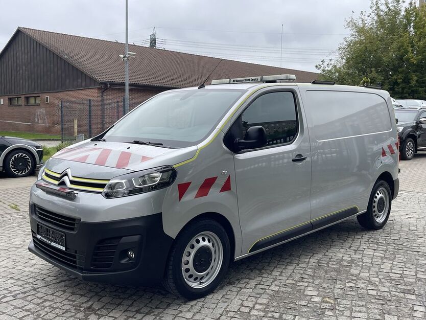 Citroen Jumpy 194.000 km 10.900 € Berlin 12681