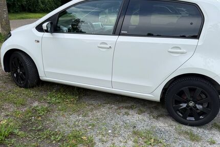 Skoda Citigo 103.000 km 6.300 &euro; Berlin 12527