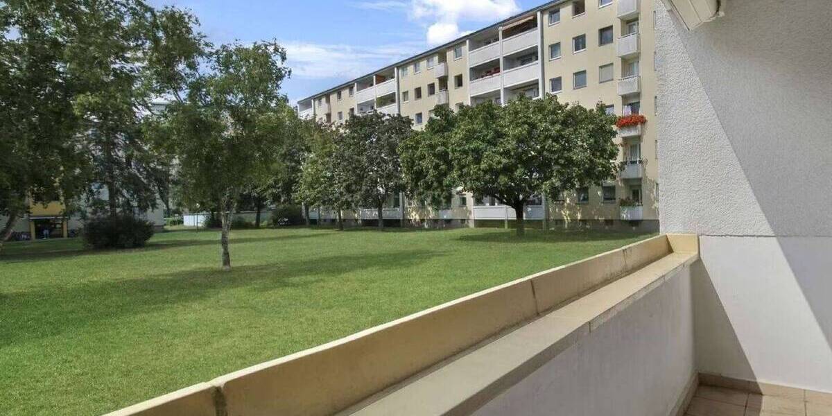 Bezugsfreie, 3-Zimmer-Wohnung in Spandau - Falkenhagener Feld 3 zimmer