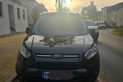 Ford Tourneo Connect 148.396 km 11.450 &euro; Berlin 12309
