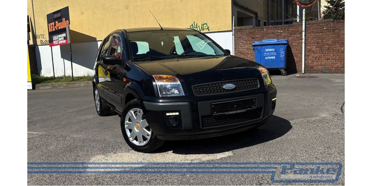 Ford Fusion 214.720 km 2.890 &euro; Berlin - Pankow 13187