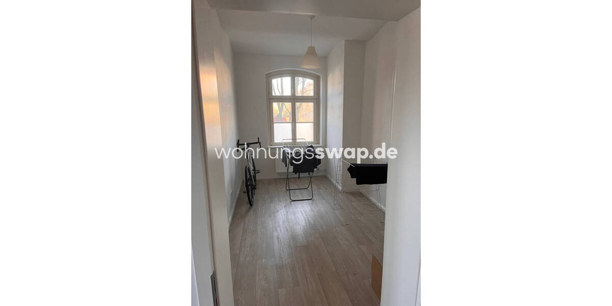 Etagenwohnung Berlin Hellersdorf - 4 Zimmer, 125 m&sup2;, 1.400&euro; | Angebot:26125811