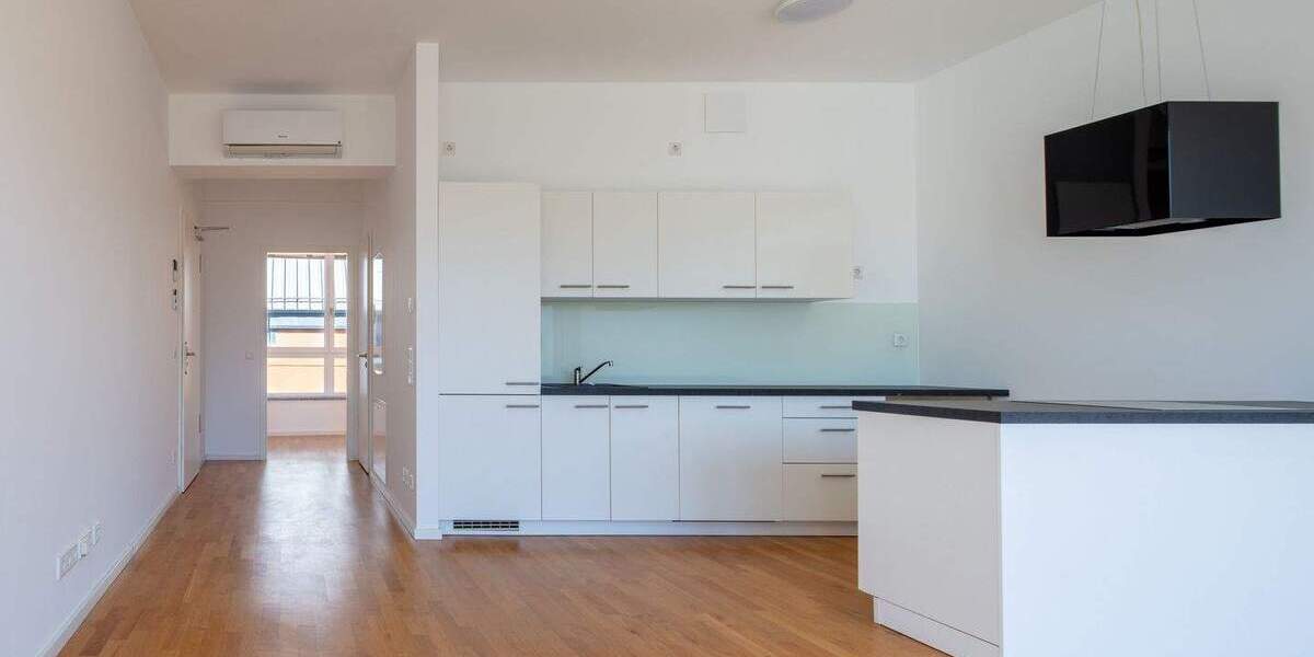 Etagenwohnung Berlin Mitte - 2 Zimmer, 53 m&sup2;, 1.515&euro; | Angebot:24595412