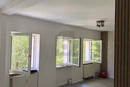 ZENTRAL GELEGEN UND DENNOCH IM GRÜNEN - Wohnung Berlin-Lichtenberg Lichtenberg | Angebot:27233814