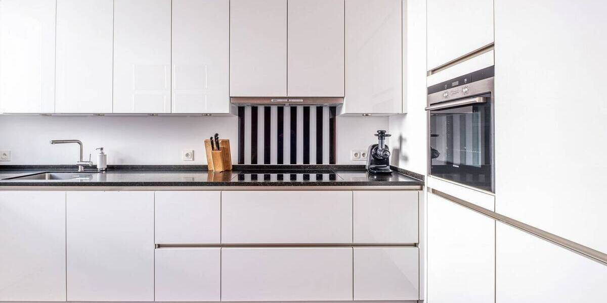 Etagenwohnung Berlin-Mitte Mitte - 2 Zimmer, 82 m&sup2;, 825.000&euro; | Angebot:26439671