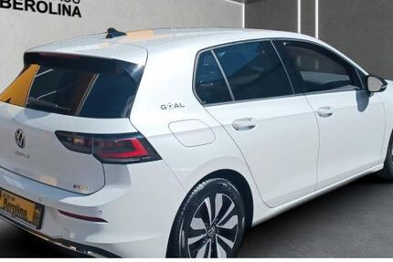 VW Golf 25.544 km 26.290 &euro; Berlin 10709