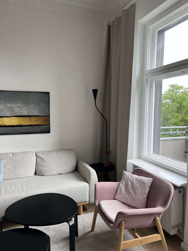 Wohnung zum Mieten in Berlin 1.147 € 37 m²