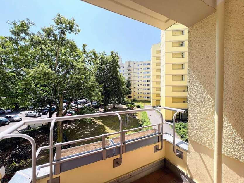 Wohnung zum Kaufen in Berlin 239.500 € 49.38 m²