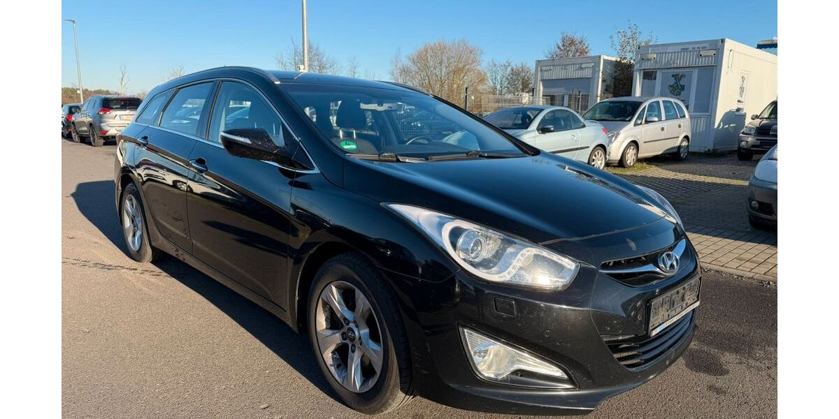 Hyundai i40 241.252 km 4.999 &euro; Wildau 15745