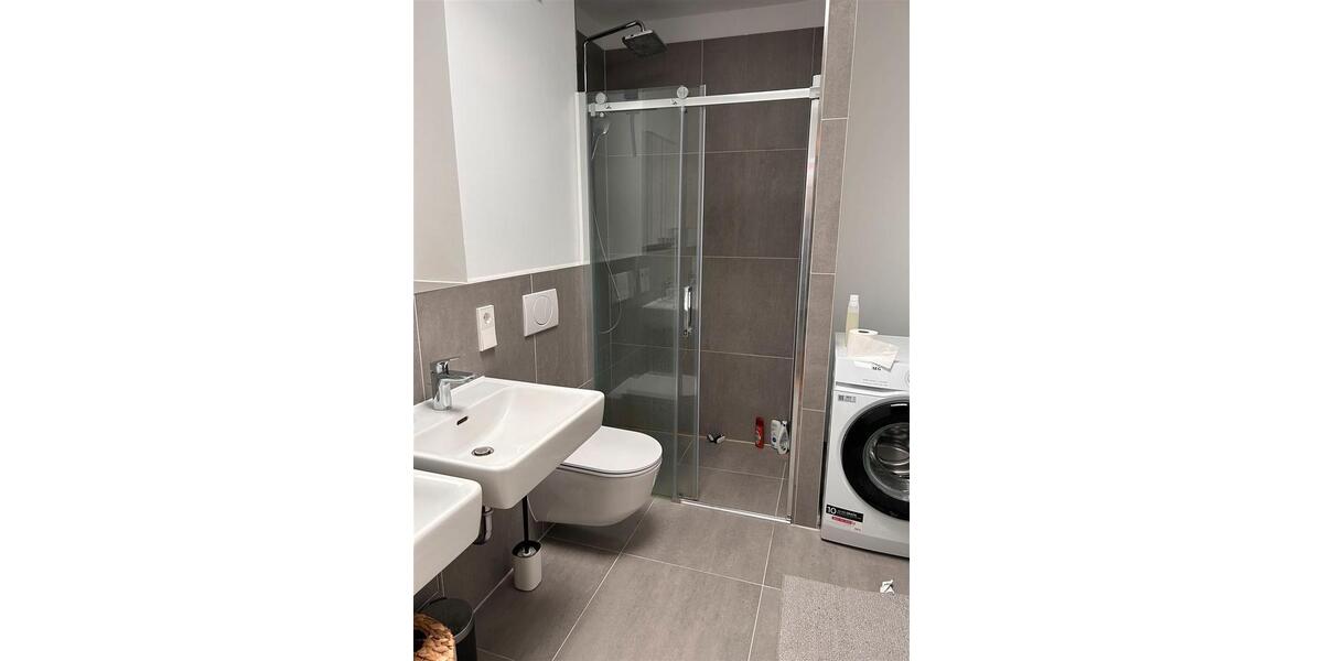 Dachgeschoßwohnung Berlin Mitte - 5 Zimmer, 118 m&sup2;, 2.399&euro; | Angebot:26073266