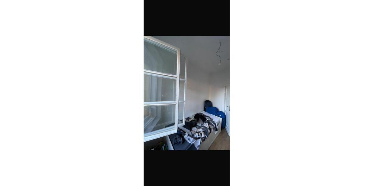 Etagenwohnung Berlin Lichtenberg - 1 Zimmer, 9 m&sup2;, 550&euro; | Angebot:25852811