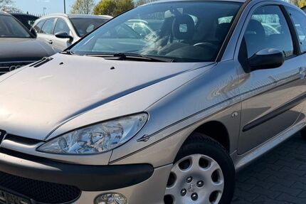 Peugeot 206 181.000 km 1.199 &euro; Oberkrämer 16727