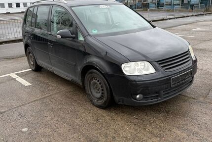 VW Touran 347.977 km 749 &euro; Berlin 10365