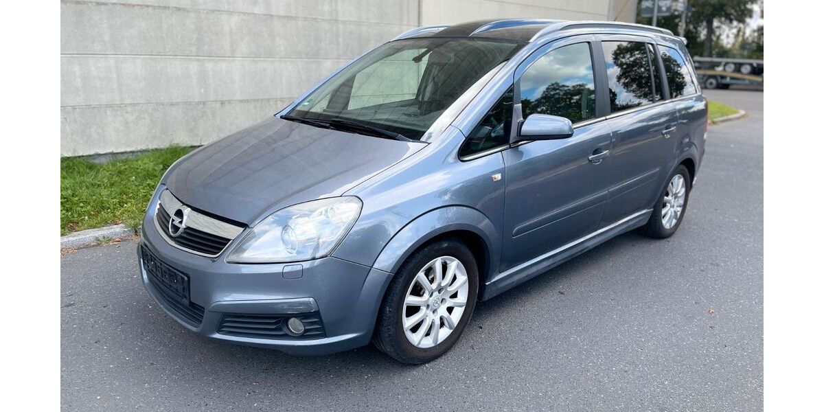 Opel Zafira 200.000 km 1.999 &euro; Berlin 12057